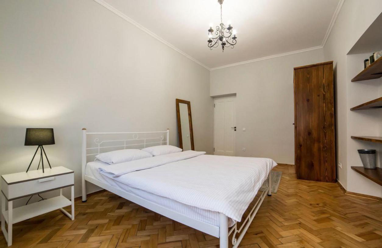 Vidfort Вірменська Lviv Dış mekan fotoğraf
